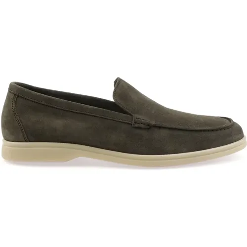 Stylish Oliva Loafers for Men , male, Sizes: 10 UK, 6 UK, 6 1/2 UK, 7 UK, 12 UK - Berwick - Modalova