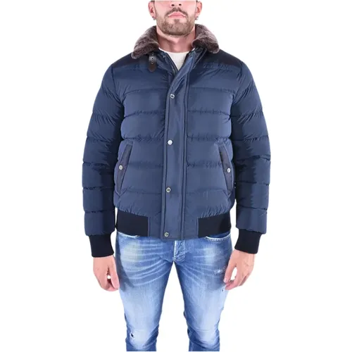 Quilted Bomber Jacket with Detachable Fur , male, Sizes: L - Moorer - Modalova