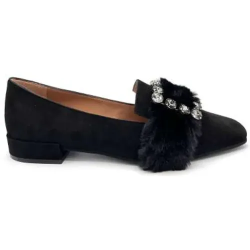 Suede Slipper with Shearling Band and Brooch , female, Sizes: 3 UK, 6 UK, 5 UK - Roberto Festa - Modalova