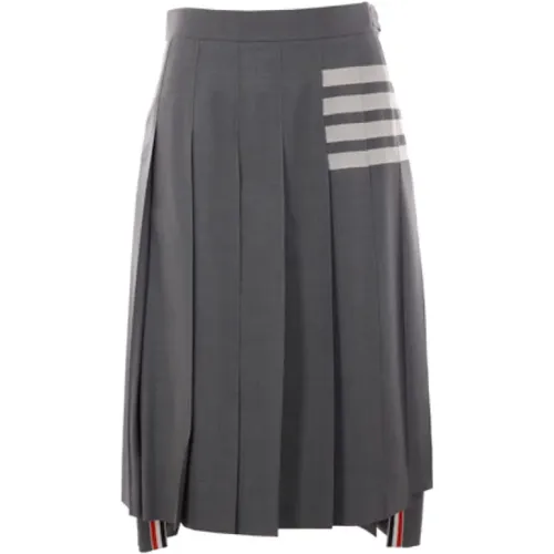 Pleated Tennis-Tail Skirt , female, Sizes: XS, S - Thom Browne - Modalova