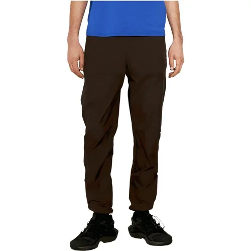 Ultralight Paneled Track Pants , Herren, Größe: M - (Di)vision - Modalova