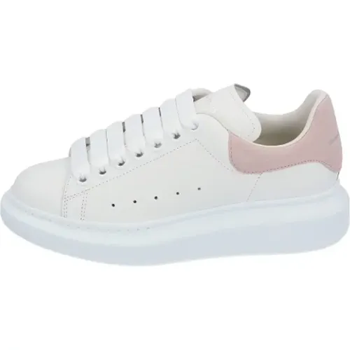 Leather sneakers , female, Sizes: 3 UK - alexander mcqueen - Modalova