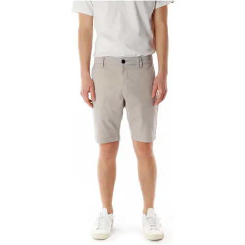 Slim Fit Shorts mit Knopfverschluss , Herren, Größe: S - Gabba - Modalova