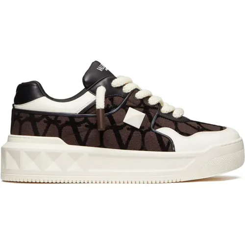 Sneakers with Maxi Stud Detail , male, Sizes: 5 UK - Valentino Garavani - Modalova