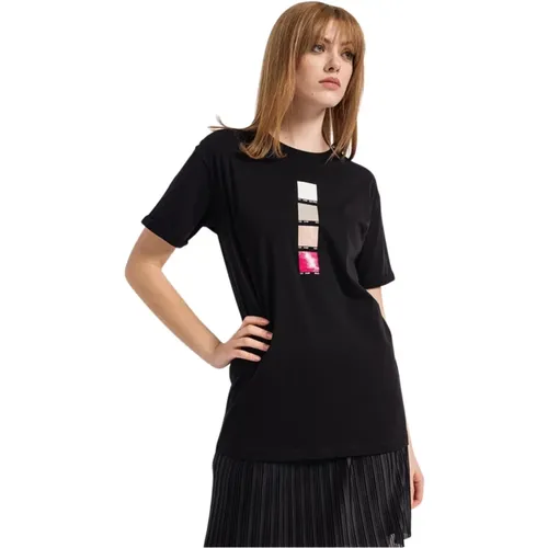 Classic Style T-Shirt, Various Colors , female, Sizes: M - Armani Exchange - Modalova