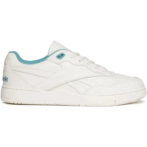 Stylish Club C Sneakers for Women , female, Sizes: 4 1/2 UK, 3 1/2 UK, 7 1/2 UK, 2 1/2 UK, 2 UK, 5 1/2 UK, 7 UK, 3 UK, 6 UK, 8 1/2 UK, 4 UK - Reebok - Modalova