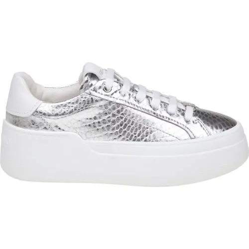 Silver Leather Dahlia Sneakers , female, Sizes: 4 1/2 UK, 5 1/2 UK, 2 1/2 UK, 6 1/2 UK, 3 1/2 UK, 4 UK - Salvatore Ferragamo - Modalova