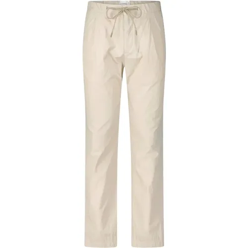 Comfortable Tapered Chino Pants , male, Sizes: W33, W36, W34, W32, W30 - closed - Modalova