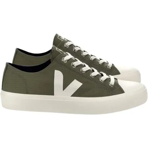 Khaki Color Sneakers , male, Sizes: 3 UK, 5 UK - Veja - Modalova