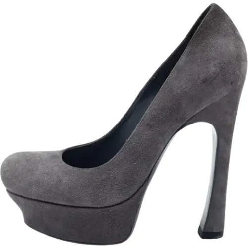 Pre-owned Suede heels , female, Sizes: 2 UK - Yves Saint Laurent Vintage - Modalova