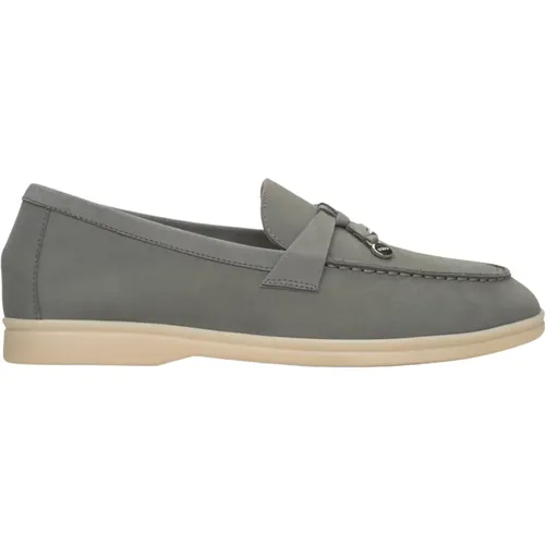 Graue Tassel-Loafer für Damen aus Nubuk Er00114611 , Damen, Größe: 39 EU - Estro - Modalova