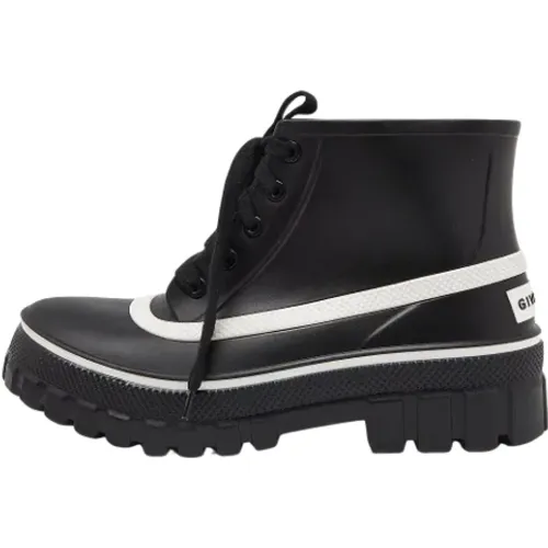 Pre-owned Gummi boots - Givenchy Pre-owned - Modalova