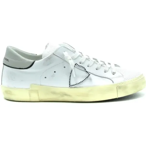 Stylish Leather Sneakers for Men , male, Sizes: 6 UK - Philippe Model - Modalova