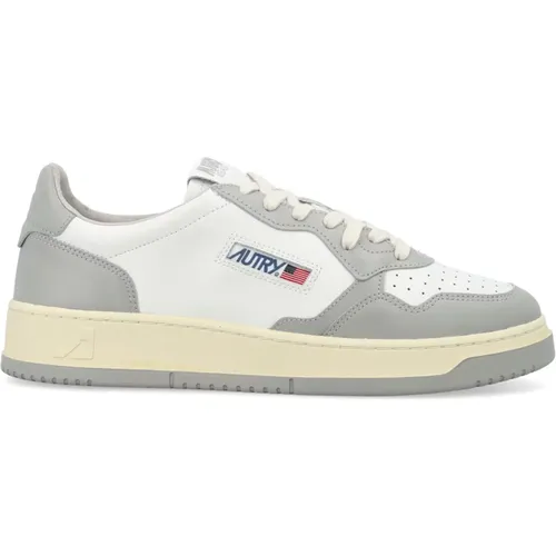 Vapor Medalist Low Sneakers , male, Sizes: 6 UK, 11 UK - Autry - Modalova