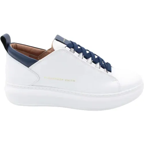 Leather Sneaker - W2U 80Wbl , male, Sizes: 5 UK, 8 UK, 7 UK, 11 UK, 6 UK, 9 UK, 10 UK - Alexander Smith - Modalova