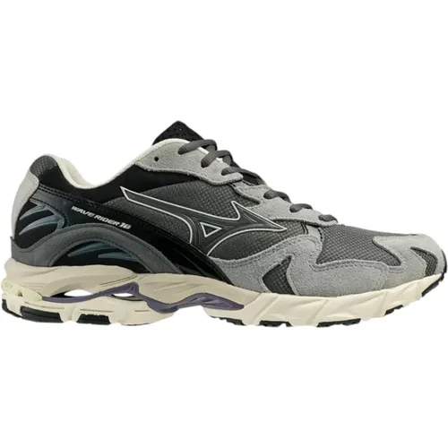 Grey Casual Sneakers , male, Sizes: 11 UK, 9 UK, 12 UK, 8 UK, 10 UK, 7 UK, 8 1/2 UK, 6 1/2 UK, 10 1/2 UK - Mizuno - Modalova