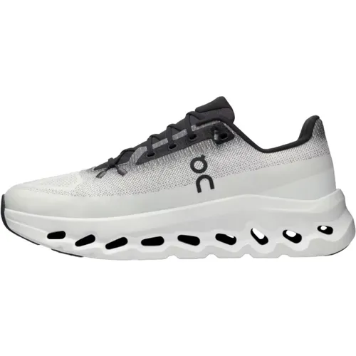 Schwarze Cloudtilt Sneakers Flache Schuhe , Herren, Größe: 42 1/2 EU - ON Running - Modalova