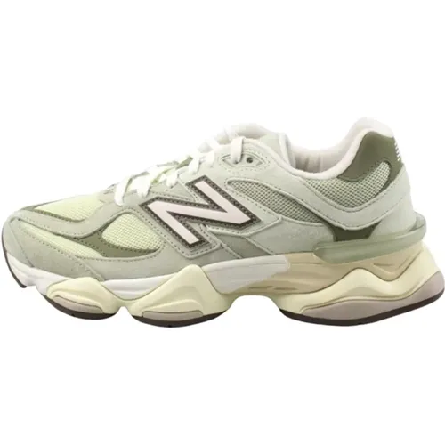 Innovative 'Olivine' Sneakers , Herren, Größe: 43 EU - New Balance - Modalova