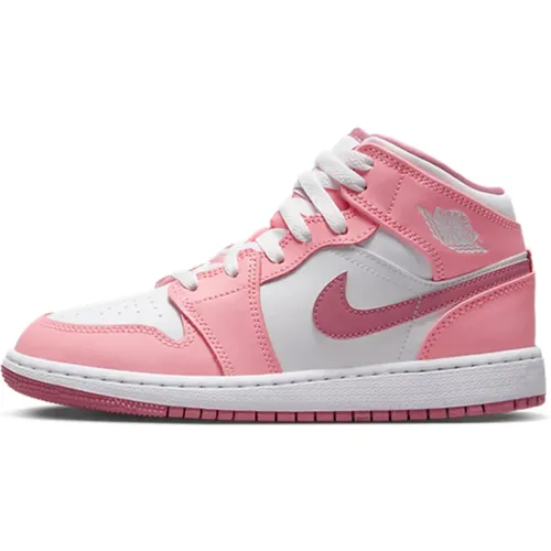 Classic Valentine`s Day Sneakers , female, Sizes: 5 UK, 3 1/2 UK, 4 1/2 UK, 5 1/2 UK, 7 UK, 6 UK, 3 UK, 2 1/2 UK - Jordan - Modalova