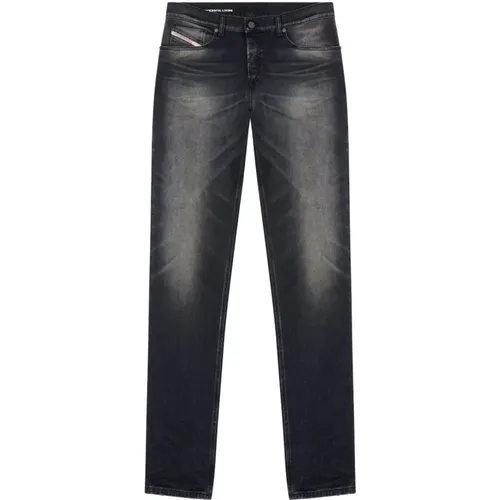 Classic Straight Jeans , male, Sizes: W30, W32 - Diesel - Modalova