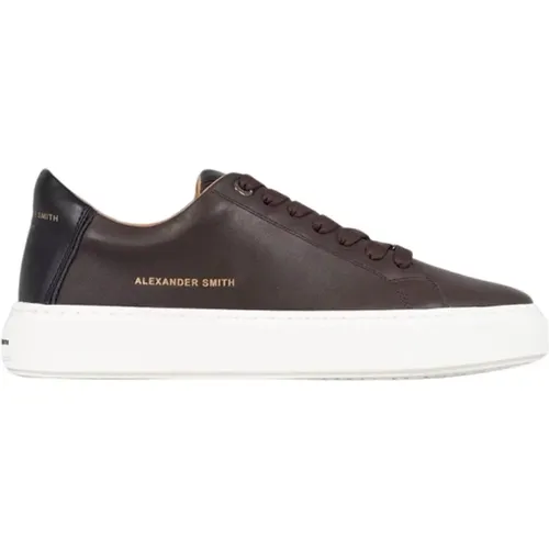 Dunkelbraune City-Style Sneakers , Herren, Größe: 41 EU - Alexander Smith - Modalova