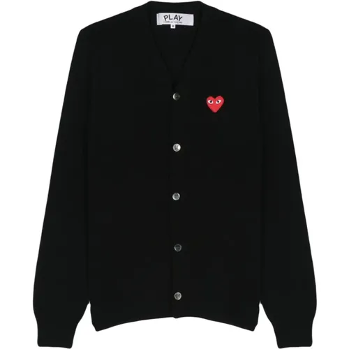 Schwarzer V-Ausschnitt Pullover mit Herz-Patch , Herren, Größe: M - Comme des Garçons - Modalova