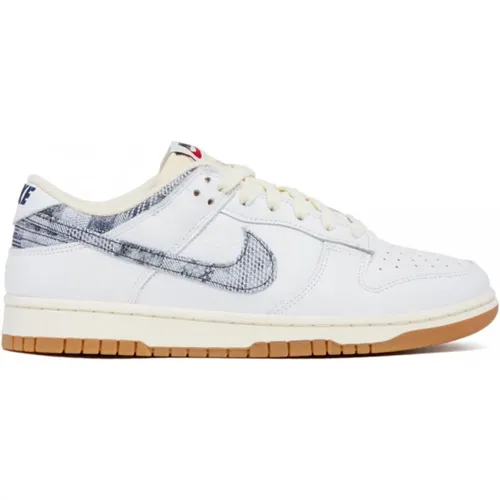 Sneakers with Retro Basketball Style , male, Sizes: 5 UK - Nike - Modalova