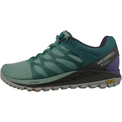 Olivgrüne Schnürschuhe für Frauen - Merrell - Modalova