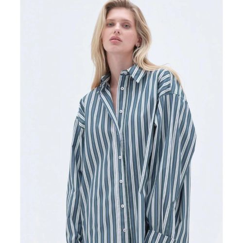 Grünes, gestreiftes oversized Hemd - Größe 38 - Remain - Modalova