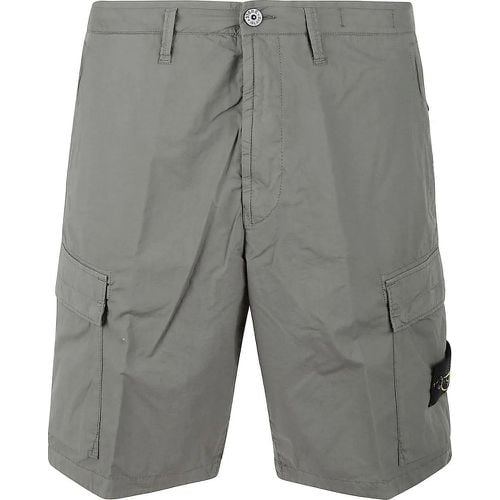 Shorts Green - Größe 31 - Stone Island - Modalova