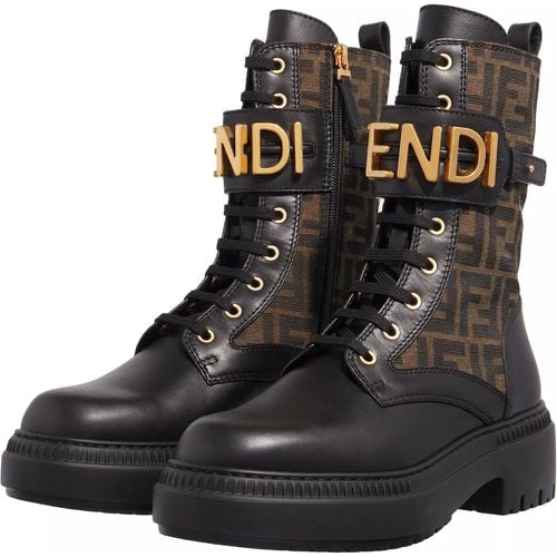 Stiefel & Boots - Biker Boots With Logo Lettering Detail In Leather - Gr. 41,5 (EU) - in - für Damen - Fendi - Modalova