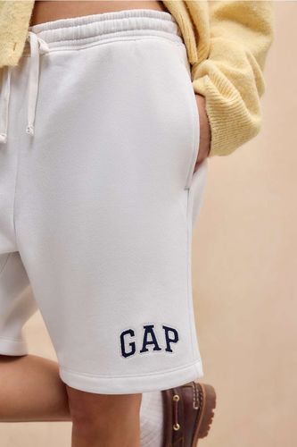 Heritage Logo Shorts - XL at Urban Outfitters - GAP - Modalova