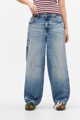 Jeans Barrel Leg Carpenter Jeans - 26 at Urban Outfitters - GUESS - Modalova