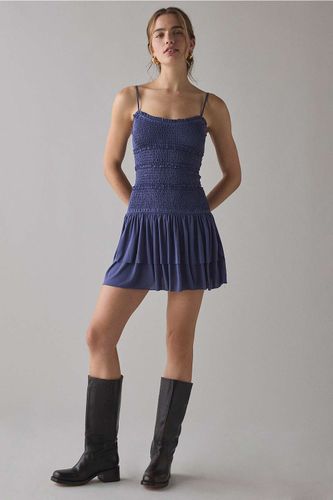 Robe mini smockée Heidi en taille: XS - Kimchi Blue - Modalova