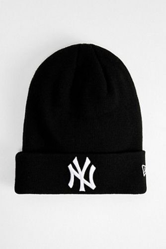 NY Yankees Beanie - at Urban Outfitters - New Era - Modalova
