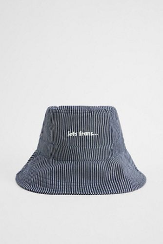 Iets frans. Navy Stripe Bucket Hat - Navy at Urban Outfitters - iets frans... - Modalova