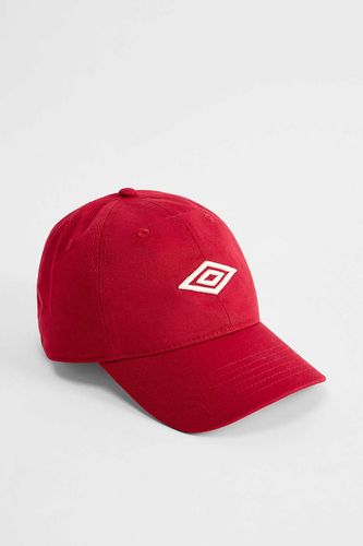 UO Exclusive Cap - at Urban Outfitters - Umbro - Modalova