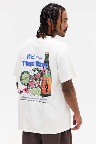 UO Toge Beer T-Shirt - S at - Urban Outfitters - Modalova