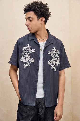 Toru Floral Jacquard Shirt - S at Urban Outfitters - BDG - Modalova