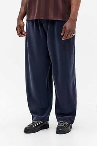 Iets frans. Harri Corduroy Jersey Joggers - S at Urban Outfitters - iets frans... - Modalova