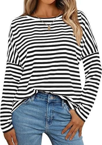 Crew Neck Casual Loose Striped Sweatshirt - Just Fashion Now - Modalova