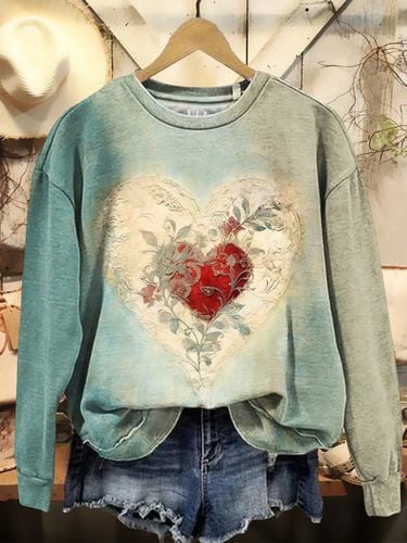 Heart Print Long Sleeve Sweatshirt - Just Fashion Now - Modalova