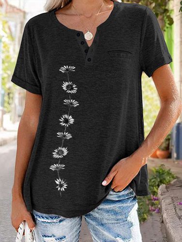 Buttoned Casual V Neck Floral Short Sleeve T-Shirt - Just Fashion Now - Modalova