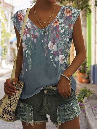 Floral Loose Casual V Neck Tank Top - Just Fashion Now - Modalova