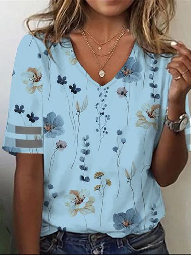 Casual Floral Loose T-Shirt - Just Fashion Now - Modalova
