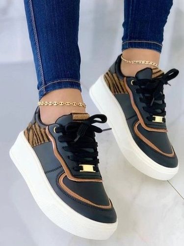 Casual Zebra Color Block Lace-Up Platform Skate Shoes - Just Fashion Now UK - Modalova