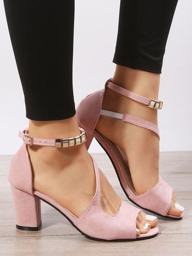 Beads Decor Chunky Heel Ankle Strap Sandals - Just Fashion Now - Modalova