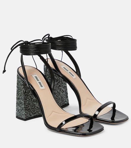 Sandalias de charol con glitter - Miu Miu - Modalova