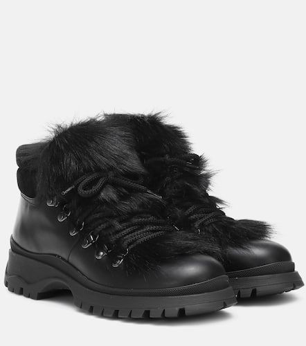 Prada Schnürstiefel aus Leder - Prada - Modalova