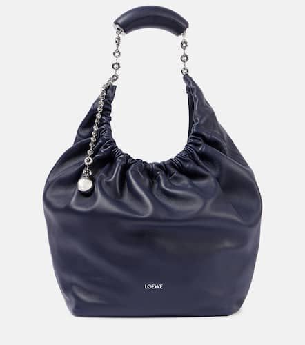 Squeeze Medium leather shoulder bag - Loewe - Modalova